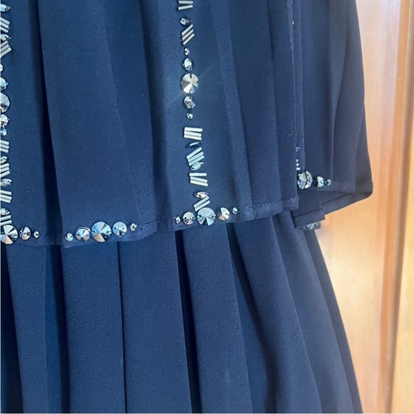 Ted Baker Black Layered Dress with Sequin Accents Sz US 6 Or Ted Sz 2 - Picture 5 of 8